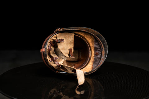 Phil Hill Ferrari helmet for collectors. / Casco Ferrari Phil Hill per collezionisti