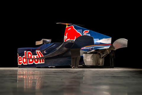 Race-used engine cover F1 RB1
