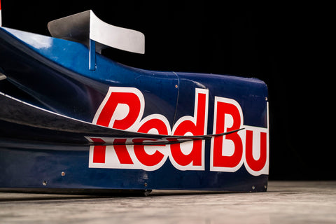 Race-used engine cover F1 RB1