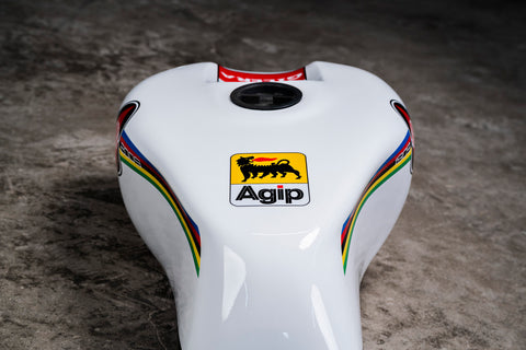 Marco Simoncelli Gilera tank. / Serbatoio Gilera Marco Simoncelli