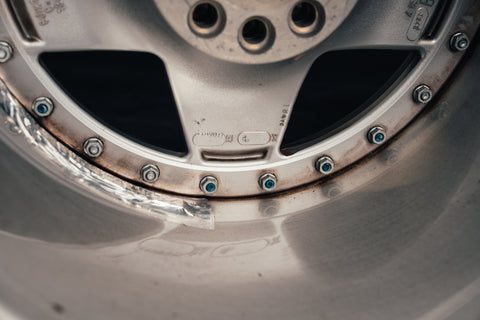 1146 - Ferrari F40 Rear Wheels