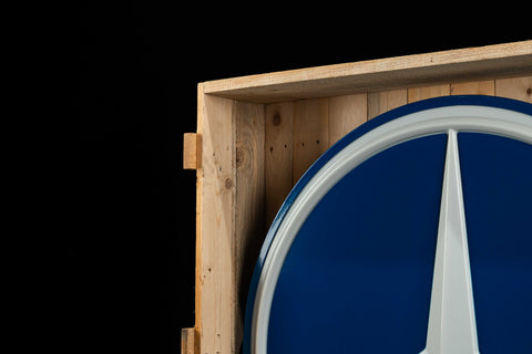 1083 - Mercedes Original Illuminated Sign