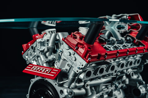 1145 - Ferrari 812 V12 sectioned engine table