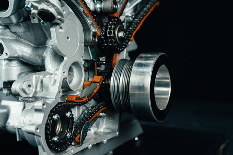1145 - Ferrari 812 V12 sectioned engine table