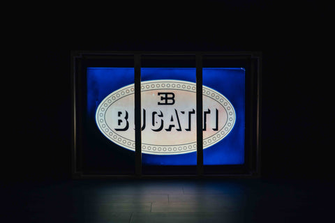 1067 - Bugatti Illuminated Sign