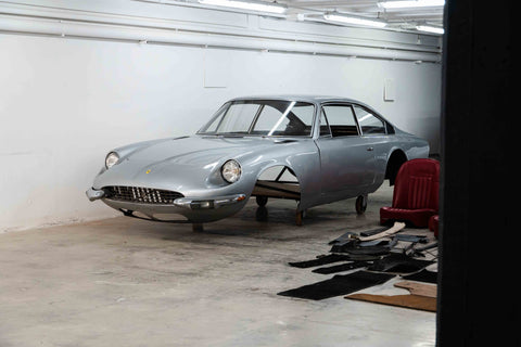 1085 - Ferrari 365 body and complete interior