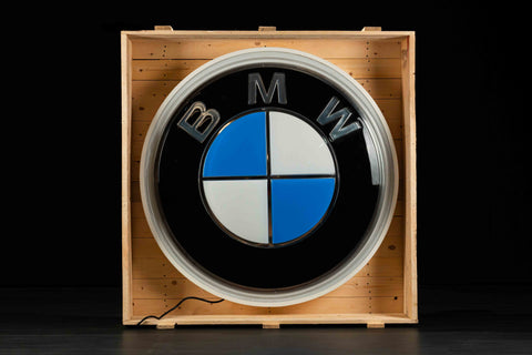 1082 - Bmw orignal illuminated sign