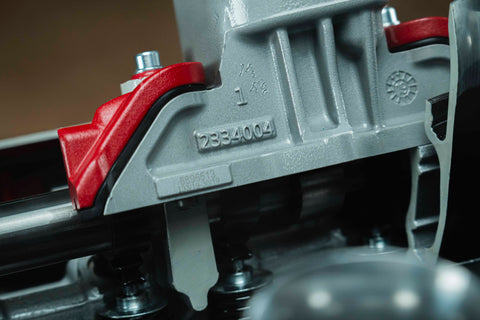 Ferrari 812 Competizione engine table