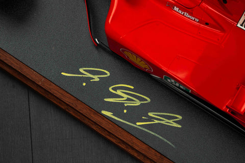 1079 - Ferrari F2001 Amalgam model Signed