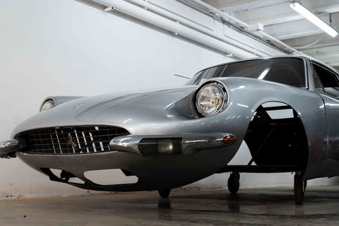 1085 - Ferrari 365 body and complete interior