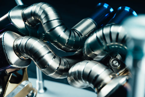 1141 - Pagani Zonda R Exhaust Table