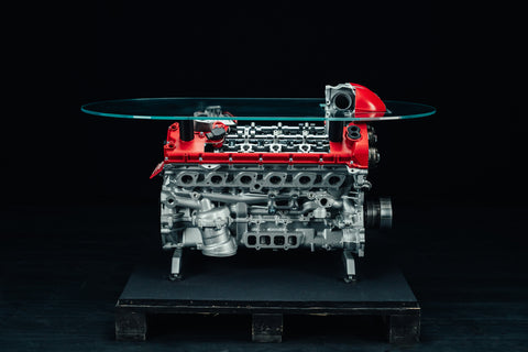 1145 - Ferrari 812 V12 sectioned engine table