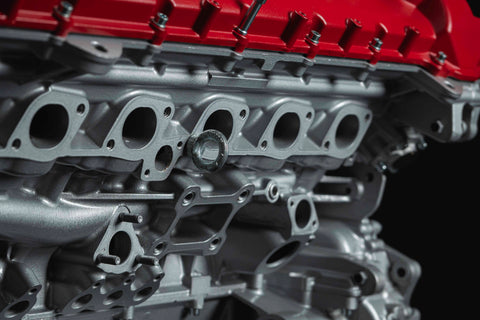 Ferrari 812 Competizione engine table