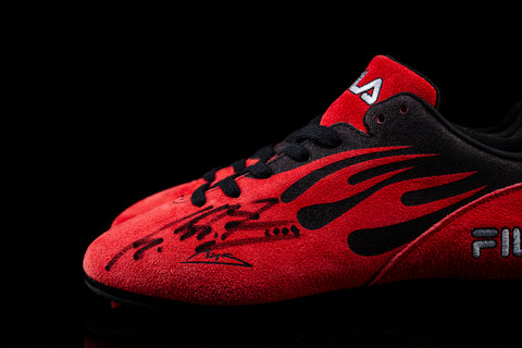 Michael Schumacher FILA shoes, racing-inspired style. / Scarpe FILA di Schumacher, stile ispirato alle corse