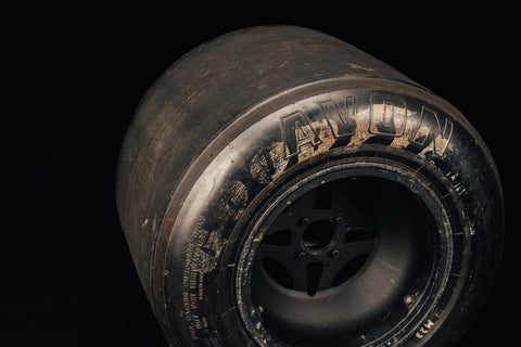 Mclaren M23 wheel and Tyres