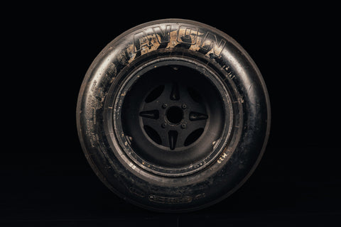 Mclaren M23 wheel and Tyres