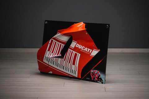 4 wheels ands tyres coming