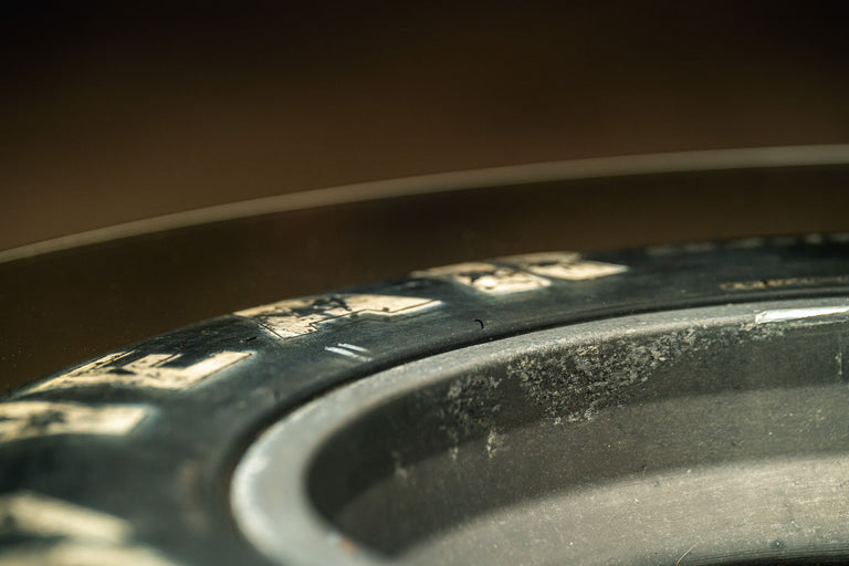 F1 Wheel Table