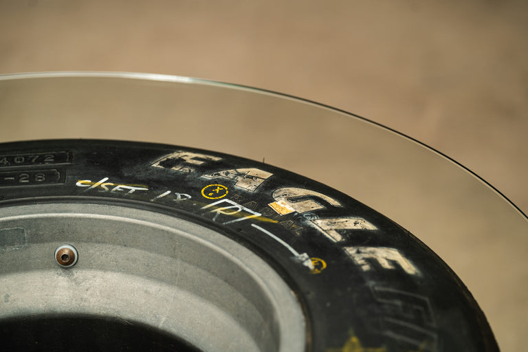 F1 Wheel Table