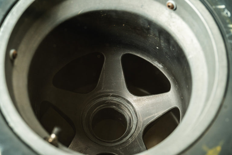 F1 Wheel Table