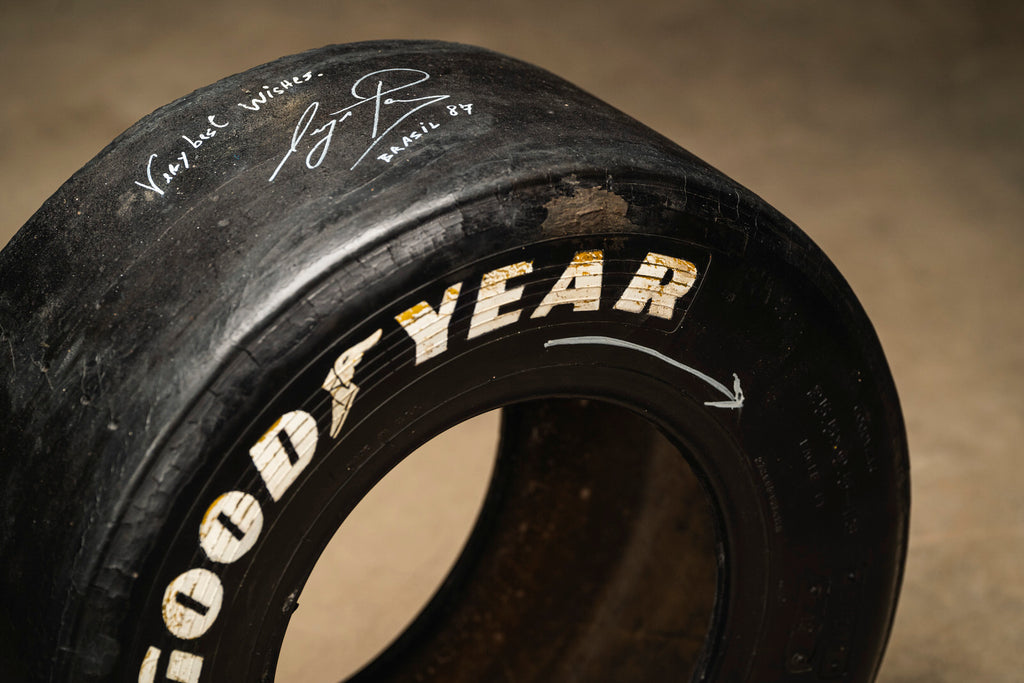A. SENNA TYRE Halmo Automobilia