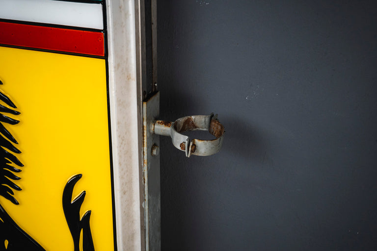 FERRARI SIGN
