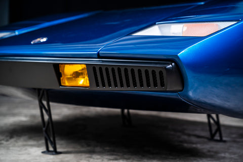 Lamborghini Countach LP400 Nose Bar original part Franco Bacchelli