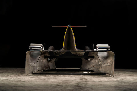 Race-used engine cover F1 RB1