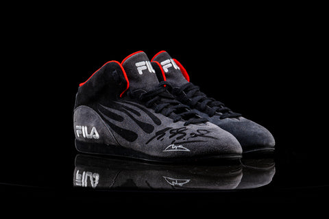 Schumacher FILA driving shoes, official signed edition. / Scarpe da guida FILA Schumacher, edizione autografata ufficiale