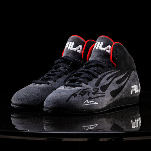 Michael Schumacher FILA signed racing shoes Formula 1. / Scarpe da corsa FILA autografate Michael Schumacher Formula 1.