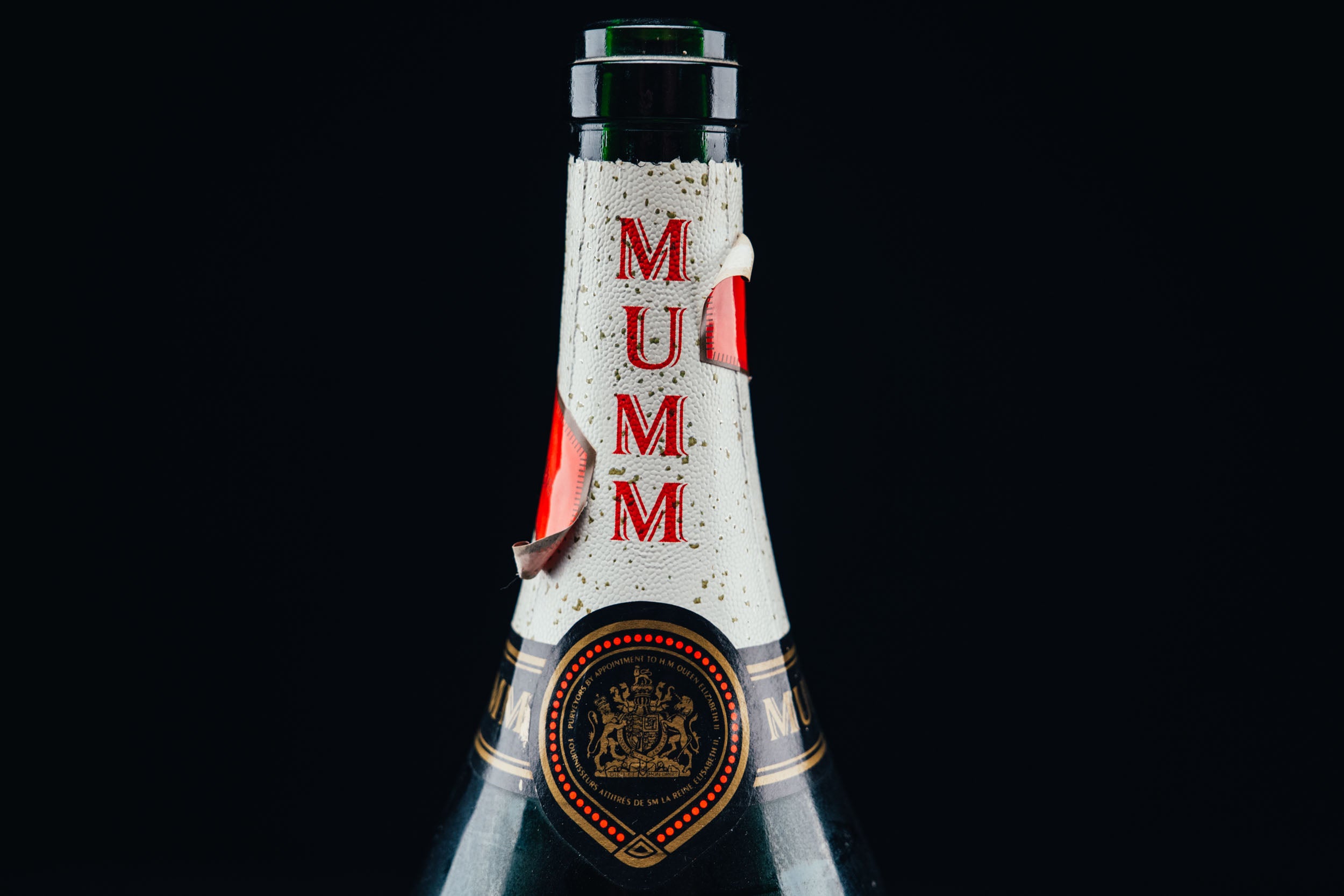 シャンパーニュ・マム・F1・3L・ダミーボトル＆マムグッズ6点盛り Mumm Podium Bottle Signed from Michael Schumacher – Halmo Automobilia