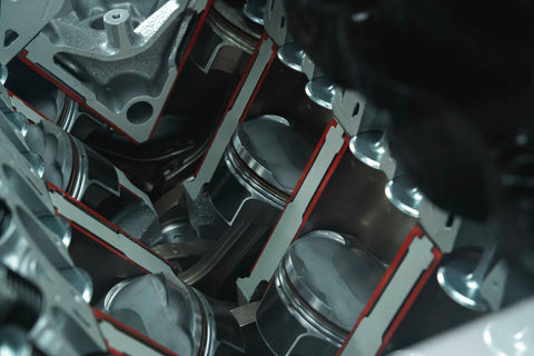 Ferrari 812 Competizione engine table