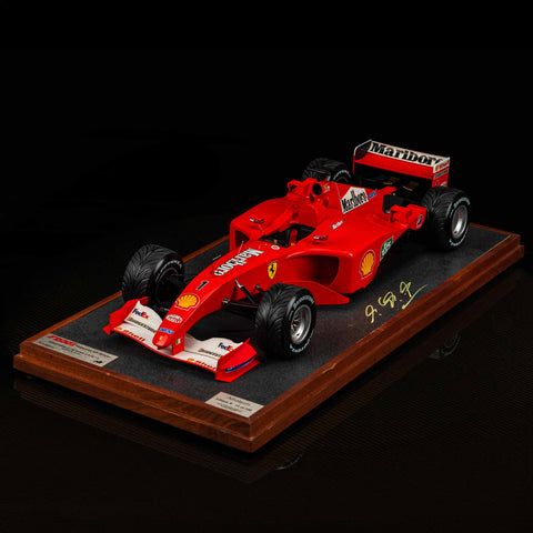 1079 - Ferrari F2001 Amalgam model Signed