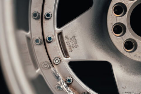 1146 - Ferrari F40 Rear Wheels