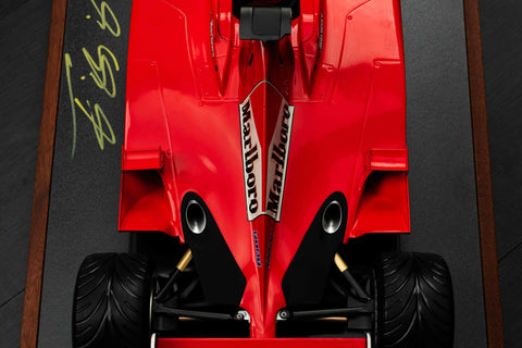 1079 - Ferrari F2001 Amalgam model Signed