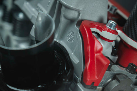 Ferrari 812 Competizione engine table