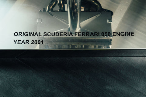 1116 - Ferrari F2001 Engine