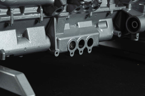 Ferrari 812 Competizione engine table