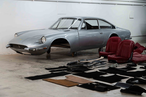 1085 - Ferrari 365 body and complete interior