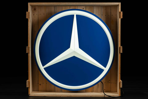 1083 - Mercedes Original Illuminated Sign