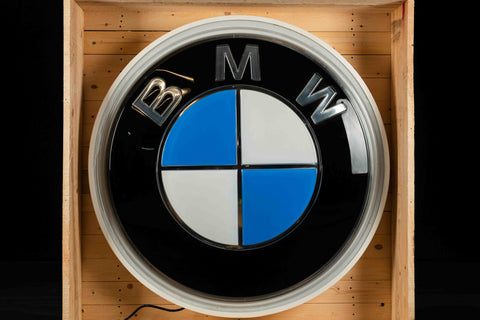 1082 - Bmw orignal illuminated sign