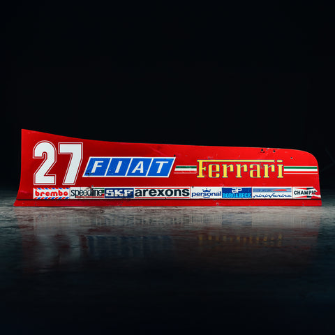 Ferrari 126CK side wing, number 27, tribute to Gilles Villeneuve, F1 historic memorabilia. / Ala laterale Ferrari 126CK, numero 27, tributo a Gilles Villeneuve, collezionismo Formula 1.