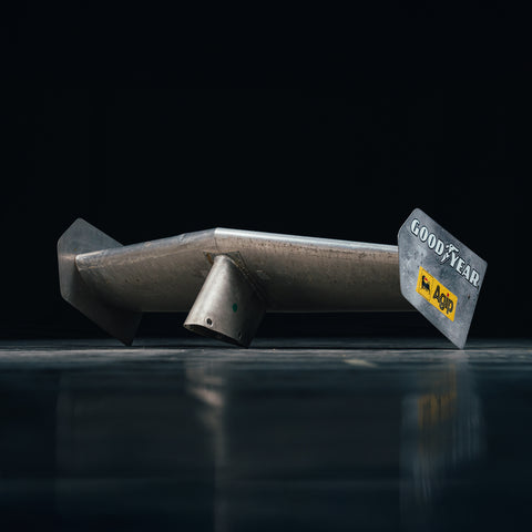 Ferrari 312 T2 rear wing, original part from Niki Lauda's 1977 F1 season. / Ala posteriore Ferrari 312 T2, componente originale della stagione F1 1977 di Niki Lauda.