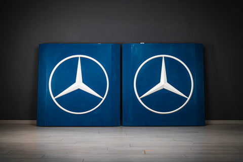 mercedes signs