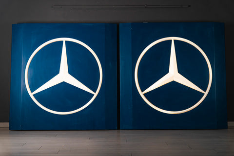 mercedes signs