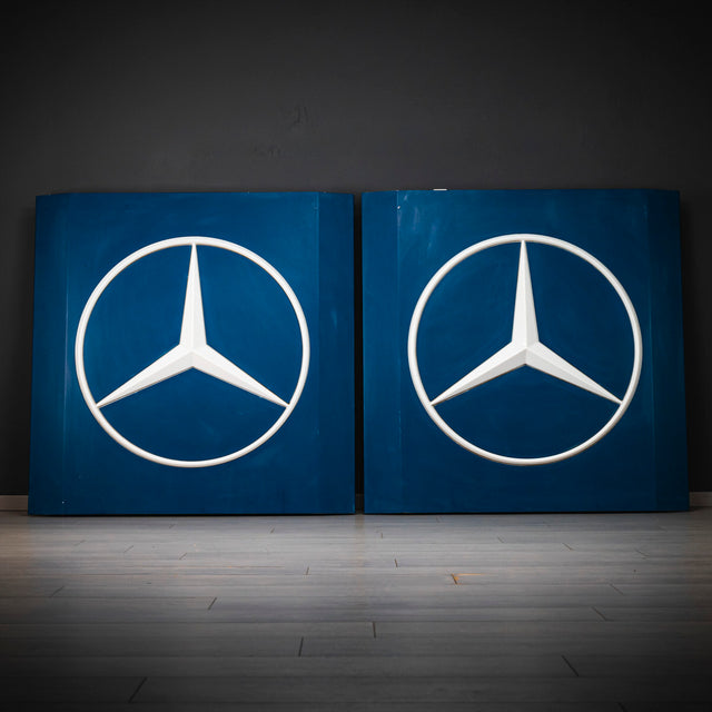 Mercedes Signs