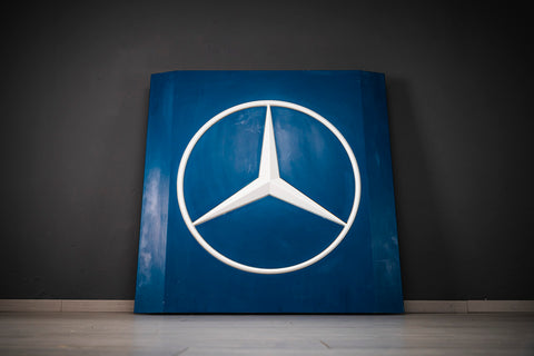 mercedes signs