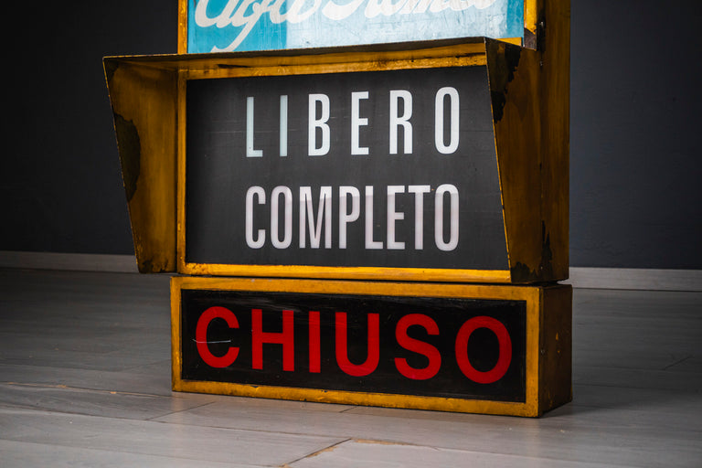 Alfa Romeo Sign