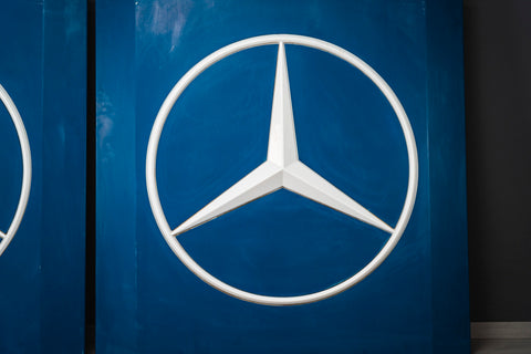 mercedes signs