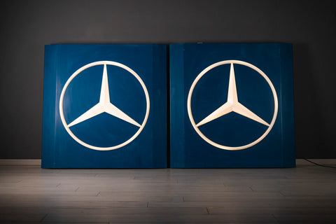 mercedes signs